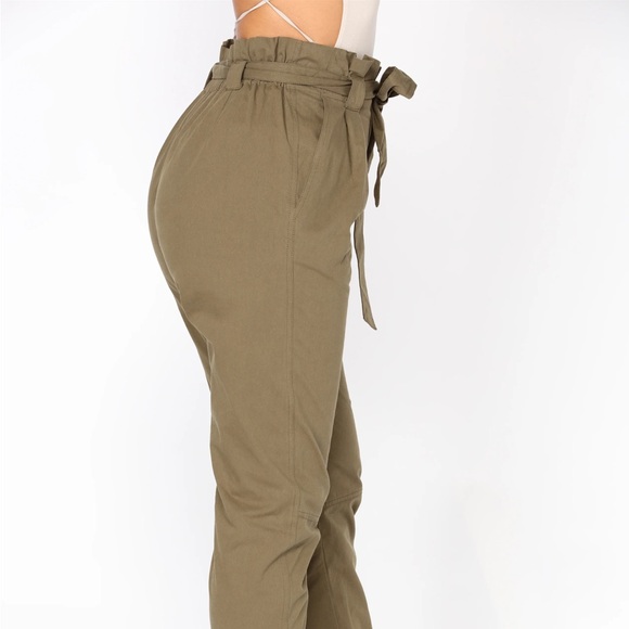 fashion nova cargo pants - Picture 4 of 6